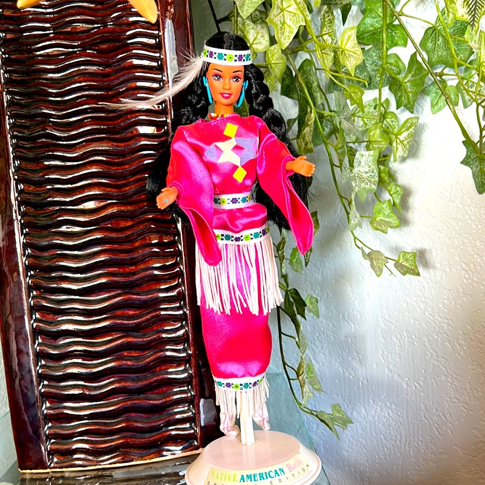 Native American 🇺🇸 Barbie Special Edition